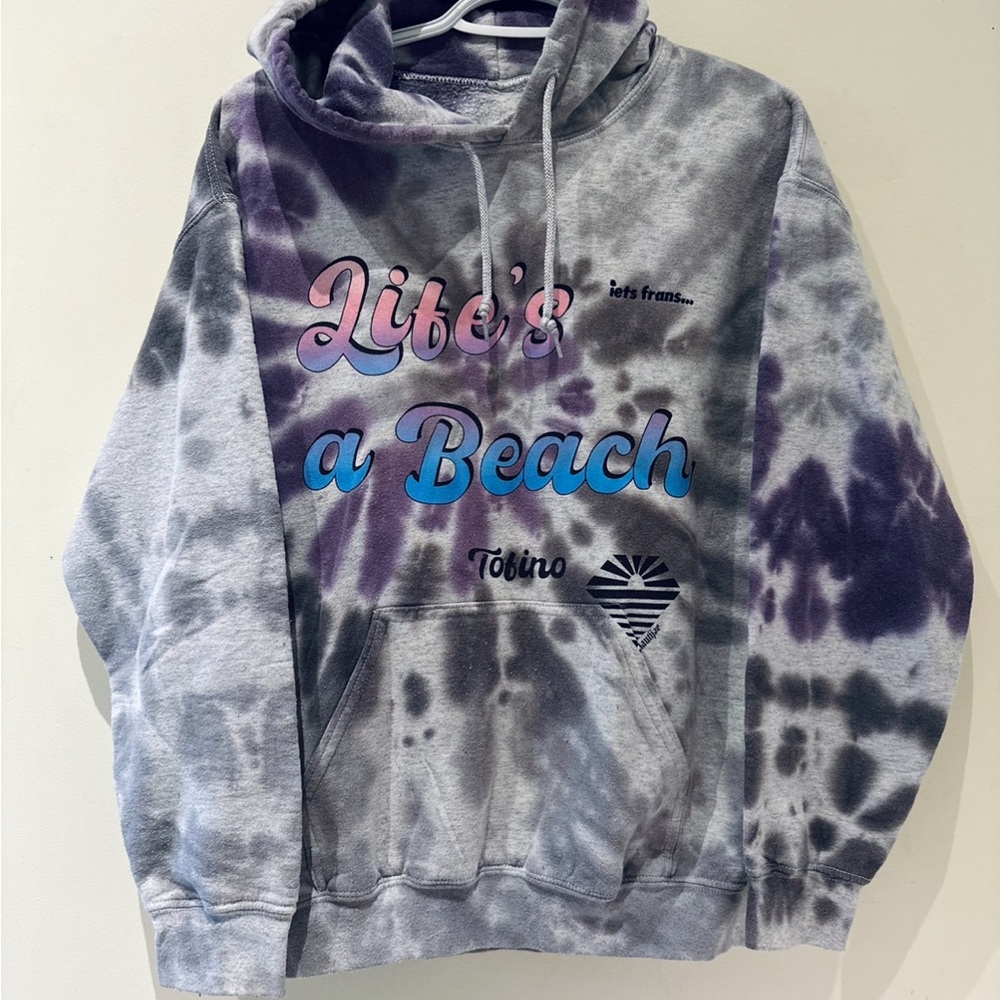 Tie dyed hoodie Life’s a Beach